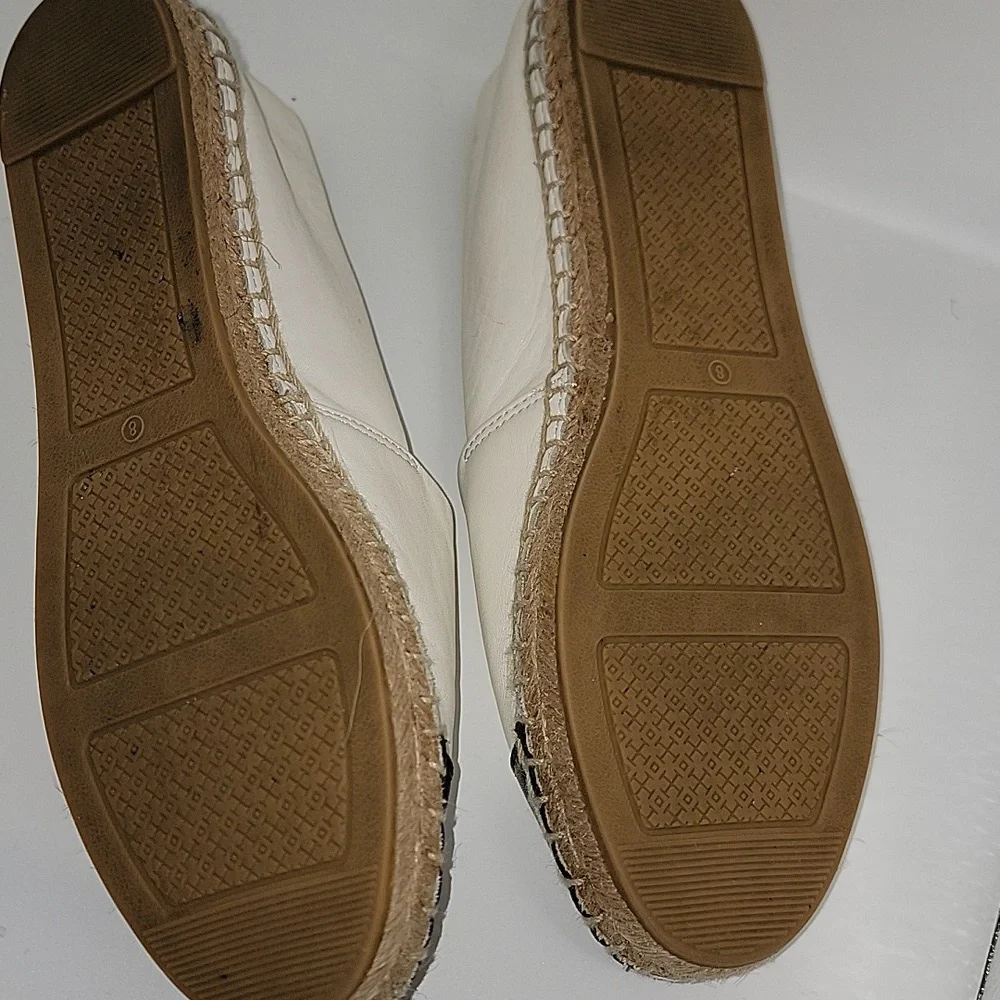 Tory Burch Espadrille, ivory, white/black Size 8